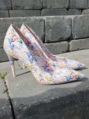 Aldo Floral Pointed-Toe Stiletto Pumps in Pastel Multi